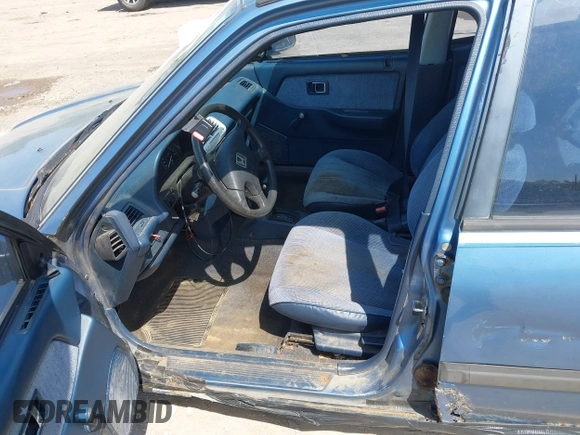 1991 Honda Civic z VIN 1HGED3649ML019481, wystawiony jako IAAI lot #42143741 z przebiegiem 352 104 mil mil oraz . Historia ofert i sprzedaży dostępna na DreamBid. Obrazek 8.