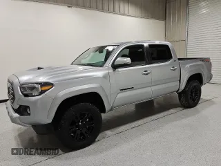 2022 Toyota Tacoma SR with VIN 3TYCZ5ANXNT083925, listed as a Copart auction lot 62929325 with 10,818 mi miles and Clean title. Bid and sale history available at DreamBid. Image 1.