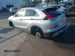 2024 Mitsubishi Eclipse Cross SE with VIN JA4ATWAA7RZ058728, listed as a IAAI auction lot 42476292 with 6,594 mi miles and . Bid and sale history available at DreamBid. Image 3.