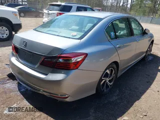 2017 Honda Accord LX with VIN 1HGCR2F33HA163393, listed as a IAAI auction lot 41910028 with 99,282 mi miles. Bid and sale history available at carsss.com. Image 4.