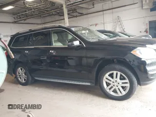 2015 Mercedes-Benz GL-Class GL 350 BlueTEC with VIN 4JGDF2EE9FA534113, listed as a IAAI auction lot 41955010 with 152,064 mi miles. Bid and sale history available at carsss.com. Image 13.