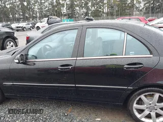 2003 Mercedes-Benz C 230 Kompressor with VIN WDBRF40J33A519935, listed as a IAAI auction lot 41222090 with 149,263 mi miles and . Bid and sale history available at DreamBid. Image 14.
