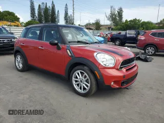 2015 MINI Countryman S z VIN WMWZC3C53FWT05941, wystawiony jako Copart lot #62641535 z przebiegiem 134 075 mil mil oraz Czysty tytuł • Clean title. Historia ofert i sprzedaży dostępna na DreamBid. Obrazek 4.