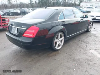 2009 Mercedes-Benz S-Class 5.5L V8 with VIN WDDNG86XX9A262951, listed as a IAAI auction lot 41457411 with 78,770 mi miles. Bid and sale history available at carsss.com. Image 4.
