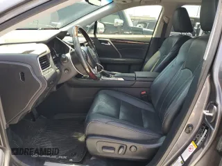 2017 Lexus RX 350 z VIN 2T2ZZMCA3HC083767, wystawiony jako Copart lot #57218435 z przebiegiem 107 719 mil mil oraz Szkoda całkowita • Salvage title. Historia ofert i sprzedaży dostępna na DreamBid. Obrazek 7.