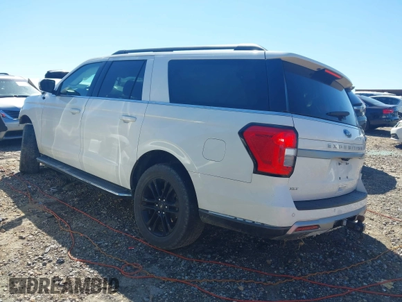 2022 Ford Expedition Max XLT with VIN 1FMJK1HT4NEA54989, listed as a IAAI auction lot 41826238 with 25,552 mi miles and . Bid and sale history available at DreamBid. Image 3.