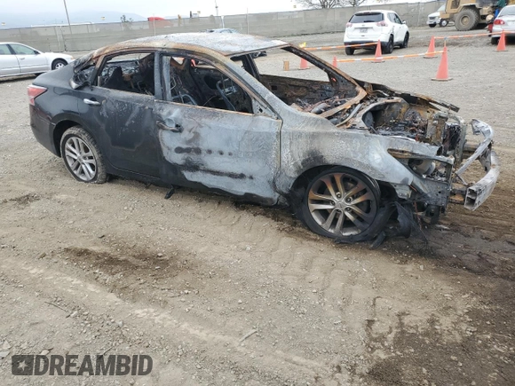 2015 Nissan Altima S with VIN 1N4AL3AP8FN340958, listed as a Copart auction lot 55035984 with Not Provided miles and Non Repairable. Bid and sale history available at carsss.com. Image 4.