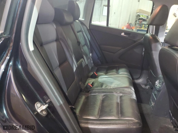 2017 Volkswagen Tiguan Sport with VIN WVGUV7AX5HK005391, listed as a Copart auction lot 41855395 with 88,147 mi miles and Salvage Title. Bid and sale history available at carsss.com. Image 11.