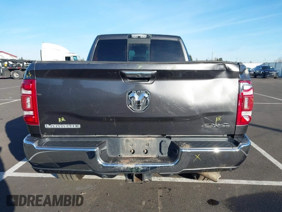 2019 Ram 2500 Laramie with VIN 3C6UR5FL5KG546188, listed as a IAAI auction lot 41361194 with 100,639 mi miles. Bid and sale history available at carsss.com. Image 17.