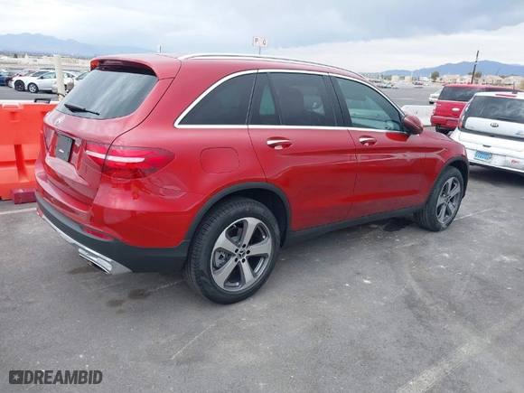 2018 Mercedes-Benz GLC with VIN WDC0G4JB9JV112913, listed as a IAAI auction lot 41783710 with 21,045 mi miles. Bid and sale history available at carsss.com. Image 4.