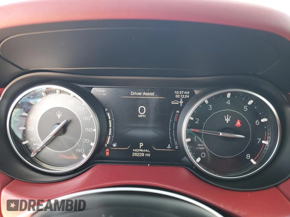 2022 Maserati Levante GT with VIN ZN661XUA1NX400259, listed as a Copart auction lot 42531984 with 26,229 mi miles. Bid and sale history available at carsss.com. Image 9.