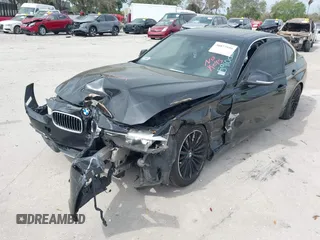 2013 BMW 3 Series 328i xDrive с VIN WBA3B5C53DF591002, выставлен на аукционе IAAI как лот 38877599 с пробегом 136 098 миль миль и . История ставок и продаж доступна на DreamBid. Изображение 6.
