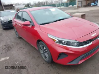 2023 Kia Forte LXS with VIN 3KPF24AD1PE597593, listed as a IAAI auction lot 40953241 with 29,475 mi miles. Bid and sale history available at carsss.com. Image 1.
