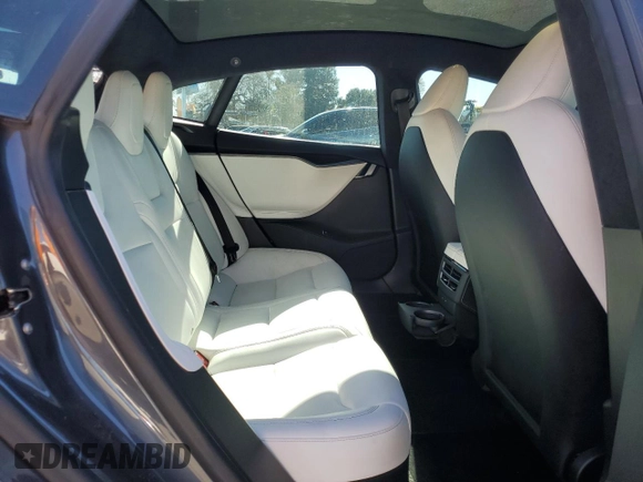 2020 Tesla Model S Long Range с VIN 5YJSA1E29LF366969, выставлен на аукционе Copart как лот 88164585 с пробегом 114 809 миль миль и Списание • Salvage title. История ставок и продаж доступна на DreamBid. Изображение 10.