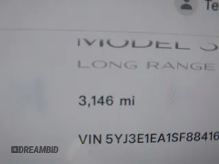 2025 Tesla Model 3 Long Range with VIN 5YJ3E1EA1SF884167, listed as a IAAI auction lot 41976320 with 3,146 mi miles and . Bid and sale history available at DreamBid. Image 15.