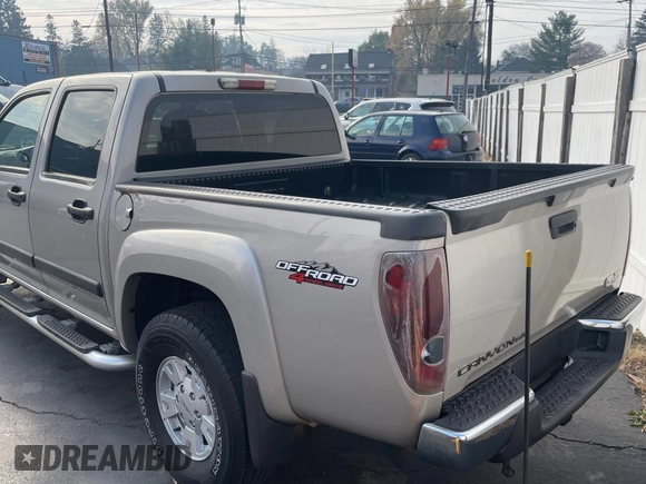 2004 GMC Canyon 1SB SLE Z85 with VIN 1GTDT136648111531, listed as a Copart auction lot 80749344 with 130,484 mi miles and Clean Title. Bid and sale history available at carsss.com. Image 3.