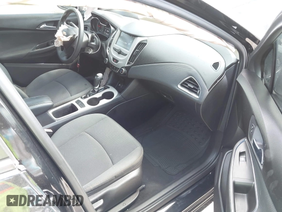 2018 Chevrolet Cruze LS with VIN 1G1BC5SM0J7119083, listed as a IAAI auction lot 42130123 with 139,283 mi miles and . Bid and sale history available at DreamBid. Image 5.