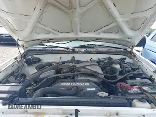 2001 Toyota Tacoma PreRunner z VIN 5TEGN92N11Z805360, wystawiony jako IAAI lot #42128006 z przebiegiem 295 381 mil mil oraz . Historia ofert i sprzedaży dostępna na DreamBid. Obrazek 10.