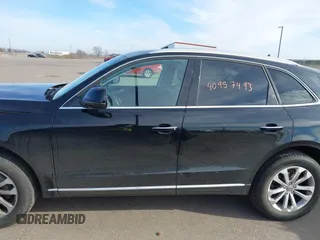 2015 Audi Q5 Premium with VIN WA1CFAFP1FA030479, listed as a IAAI auction lot 40957493 with 103,805 mi miles. Bid and sale history available at carsss.com. Image 14.