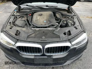 2017 BMW 5 Series 540i xDrive with VIN WBAJE7C36HG890783, listed as a Copart auction lot 55098475 with 128,332 mi miles and Clean title. Bid and sale history available at DreamBid. Image 7.