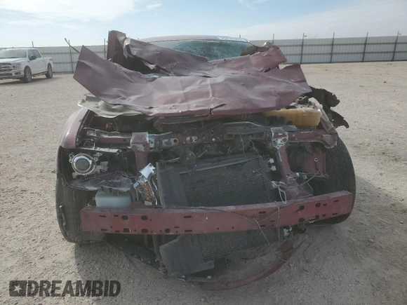 2019 Chrysler 300 Limited with VIN 2C3CCAEG9KH631316, listed as a Copart auction lot 45839305 with 141,040 mi miles and Salvage Title. Bid and sale history available at DreamBid. Image 5.
