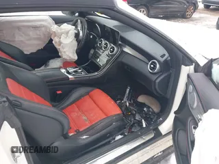 2019 Mercedes-Benz C 63 S AMG with VIN WDDWK8HB6KF926434, listed as a IAAI auction lot 41521120 with 87,095 mi miles and . Bid and sale history available at carsss.com. Image 5.