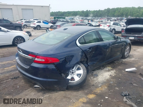 2009 Jaguar XF Luxury z VIN SAJWA05B29HR23758, wystawiony jako IAAI lot #42280805 z przebiegiem 249 400 mil mil oraz . Historia ofert i sprzedaży dostępna na DreamBid. Obrazek 4.