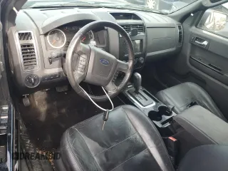 2012 Ford Escape Limited z VIN 1FMCU0EG1CKB30638, wystawiony jako Copart lot #52905205 z przebiegiem 169 683 mil mil oraz Szkoda całkowita • Salvage title. Historia ofert i sprzedaży dostępna na DreamBid. Obrazek 8.