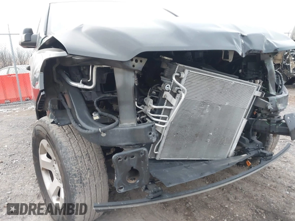 2019 Ram 1500 Tradesman с VIN 1C6SRFCT6KN743475, выставлен на аукционе IAAI как лот 41015557 с пробегом 77 435 миль миль и . История ставок и продаж доступна на DreamBid. Изображение 6.