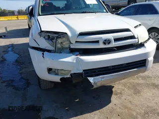 2004 Toyota 4Runner SR5 with VIN JTEBU14R340037122, listed as a IAAI auction lot 42206233 with 177,090 mi miles and . Bid and sale history available at DreamBid. Image 6.