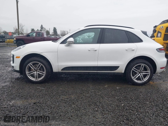 2020 Porsche Macan with VIN WP1AA2A54LLB11823, listed as a IAAI auction lot 41219718 with 67,901 mi miles and . Bid and sale history available at DreamBid. Image 14.