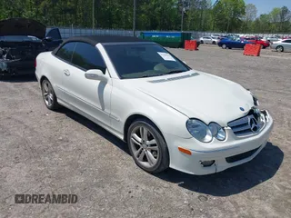 2008 Mercedes-Benz CLK 350 z VIN WDBTK56F08F238261, wystawiony jako IAAI lot #41988325 z przebiegiem 263 008 mil mil oraz . Historia ofert i sprzedaży dostępna na DreamBid. Obrazek 1.