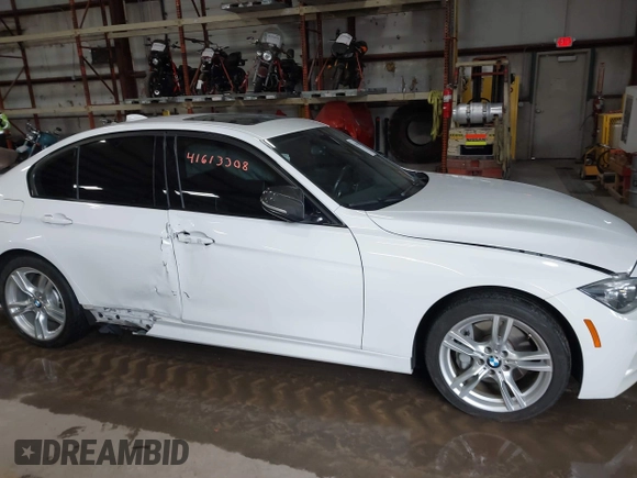 2017 BMW 3 Series 340i xDrive with VIN WBA8B7G55HNU37351, listed as a IAAI auction lot 41613308 with 102,280 mi miles and . Bid and sale history available at DreamBid. Image 13.