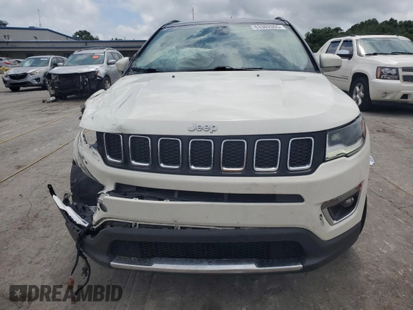 2019 Jeep Compass High Altitude z VIN 3C4NJDCB9KT754494, wystawiony jako Copart lot #63302005 z przebiegiem 82 620 mil mil oraz Szkoda całkowita • Salvage title. Historia ofert i sprzedaży dostępna na DreamBid. Obrazek 5.