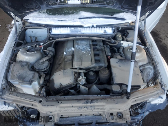 2006 BMW 3 Series 325Ci with VIN WBABD33456PL09635, listed as a Copart auction lot 42366765 with 126,083 mi miles and Salvage Title. Bid and sale history available at carsss.com. Image 11.