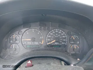 2003 Chevrolet S-10 LS with VIN 1GCCS19X338106736, listed as a IAAI auction lot 41830263 with 128,069 mi miles. Bid and sale history available at carsss.com. Image 7.