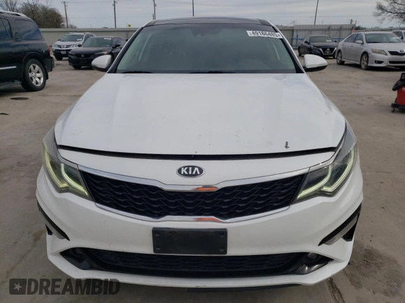2019 Kia Optima LX z VIN 5XXGT4L37KG280102, wystawiony jako Copart lot #49186485 z przebiegiem 127 458 mil mil oraz Czysty tytuł • Clean title. Historia ofert i sprzedaży dostępna na DreamBid. Obrazek 5.