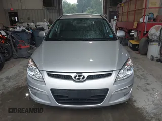 2009 Hyundai Elantra Touring с VIN KMHDC86E59U041672, выставлен на аукционе IAAI как лот 42360756 с пробегом 201 551 миль миль и . История ставок и продаж доступна на DreamBid. Изображение 6.