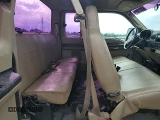 2005 Ford F-250 XL with VIN 1FTSX21P45ED31783, listed as a Copart auction lot 57981395 with 174,726 mi miles and Clean title. Bid and sale history available at DreamBid. Image 10.