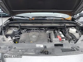 2022 Toyota Highlander LE with VIN 5TDBZRBH8NS594816, listed as a IAAI auction lot 41892825 with 49,229 mi miles and . Bid and sale history available at DreamBid. Image 10.