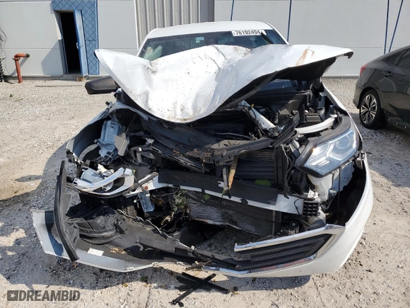2020 Chevrolet Equinox LS with VIN 2GNAXHEV8L6131585, listed as a Copart auction lot 45272745 with 105,347 mi miles and Non Repairable. Bid and sale history available at carsss.com. Image 5.