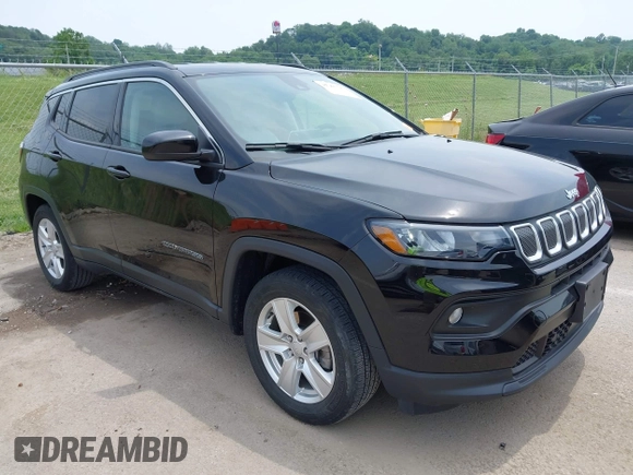 2022 Jeep Compass Latitude with VIN 3C4NJCBB4NT139111, listed as a IAAI auction lot 42380175 with 16,075 mi miles and . Bid and sale history available at DreamBid. Image 1.