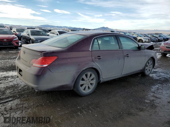 2007 Toyota Avalon XL z VIN 4T1BK36BX7U198825, wystawiony jako Copart lot #46775745 z przebiegiem 108 271 mil mil oraz Czysty tytuł • Clean title. Historia ofert i sprzedaży dostępna na DreamBid. Obrazek 3.