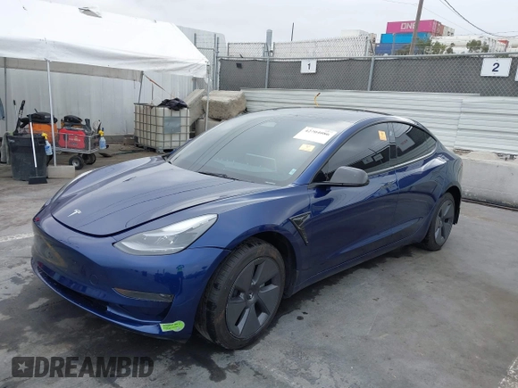 2023 Tesla Model 3 z VIN 5YJ3E1EA0PF481160, wystawiony jako IAAI lot #42704086 z przebiegiem 23 308 mil mil oraz . Historia ofert i sprzedaży dostępna na DreamBid. Obrazek 19.
