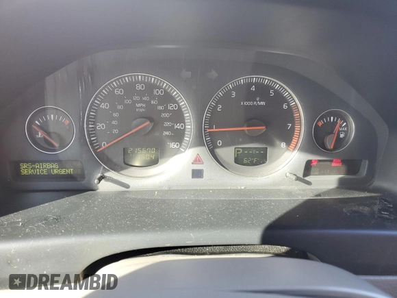 2004 Volvo V70 with VIN YV1SW59V142358585, listed as a Copart auction lot 88553485 with 215,670 mi miles and Salvage title. Bid and sale history available at DreamBid. Image 9.