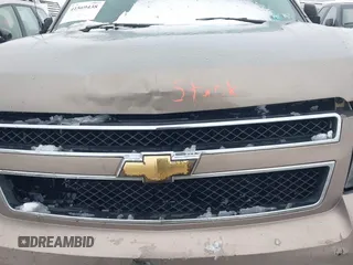 2007 Chevrolet Suburban LT with VIN 1GNFK16347J312488, listed as a IAAI auction lot 41569438 with 190,635 mi miles. Bid and sale history available at carsss.com. Image 10.