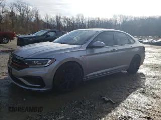 2019 Volkswagen Jetta GLI S z VIN 3VW5T7BU3KM207016, wystawiony jako Copart lot #67631372 z przebiegiem 53 762 mil mil oraz . Historia ofert i sprzedaży dostępna na DreamBid. Obrazek 1.