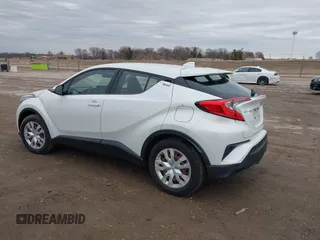 2020 Toyota C-HR LE z VIN NMTKHMBX4LR105143, wystawiony jako IAAI lot #41731044 z przebiegiem 46 236 mil mil oraz . Historia ofert i sprzedaży dostępna na DreamBid. Obrazek 3.