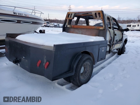 1998 Dodge 3500 z VIN 1B7MF3366WJ241288, wystawiony jako Copart lot #49095745 z przebiegiem Nie podano mil oraz Nie do naprawy • Non repairable. Historia ofert i sprzedaży dostępna na DreamBid. Obrazek 3.