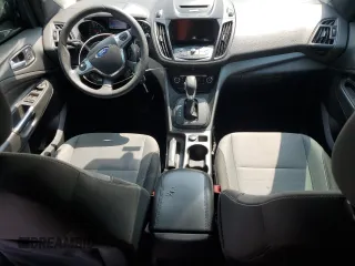 2014 Ford Escape SE z VIN 1FMCU0GX0EUE27453, wystawiony jako Copart lot #59437875 z przebiegiem 154 177 mil mil oraz Czysty tytuł • Clean title. Historia ofert i sprzedaży dostępna na DreamBid. Obrazek 8.